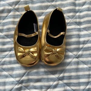 12-18 month soft soled baby shoes